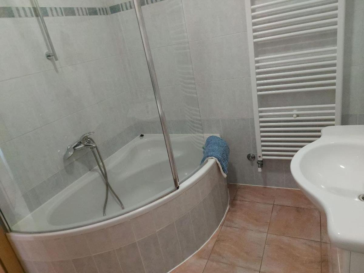 Bluegum Apartments Лижнян Экстерьер фото